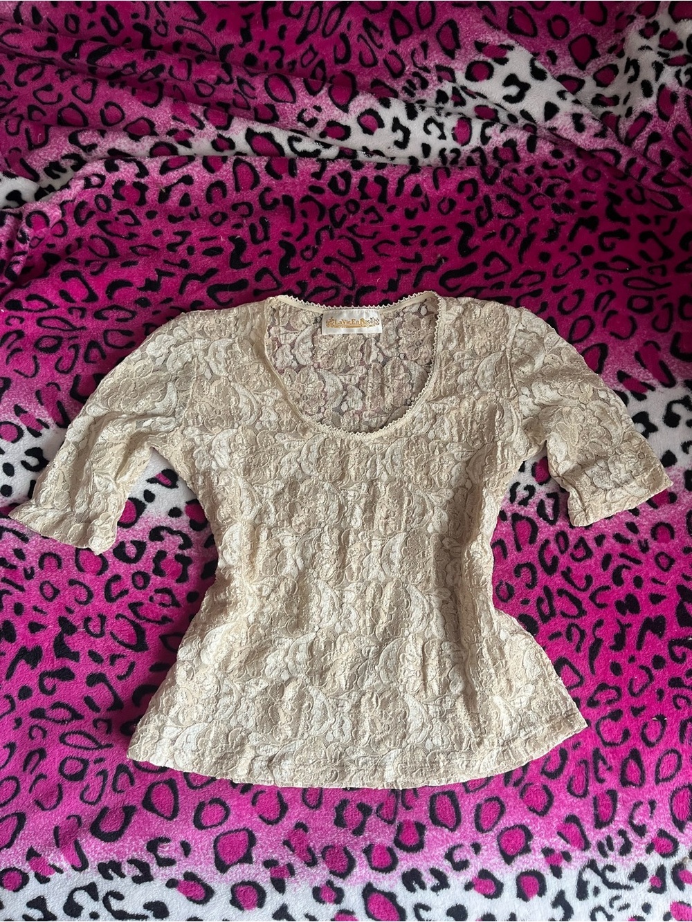 La Vie En Rose Cream Lace Scoop Neck Short Sleeve Top